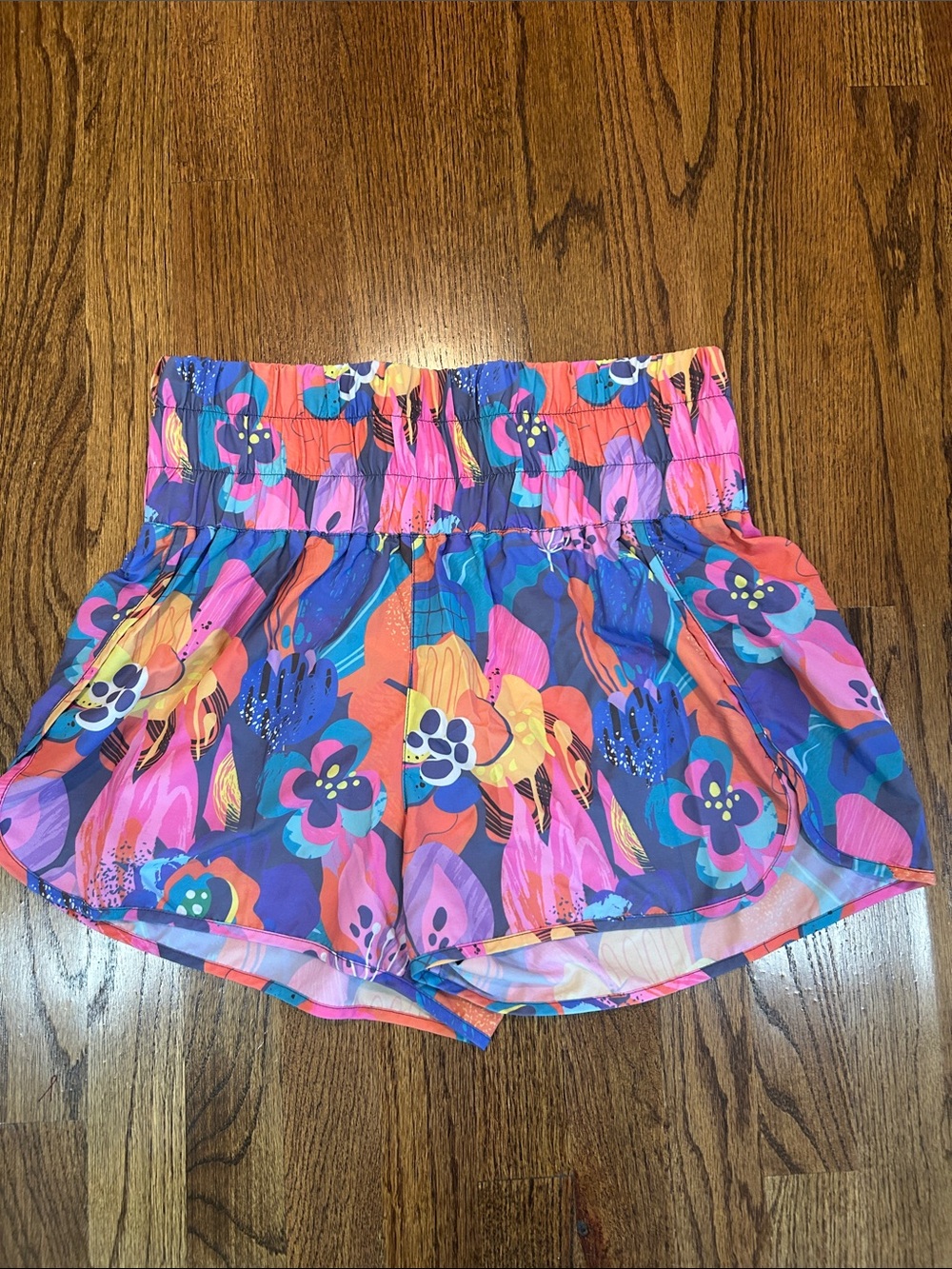 SSYS Shop Style Your Senses Women’s Floral Elastic-Waist Athletic Shorts